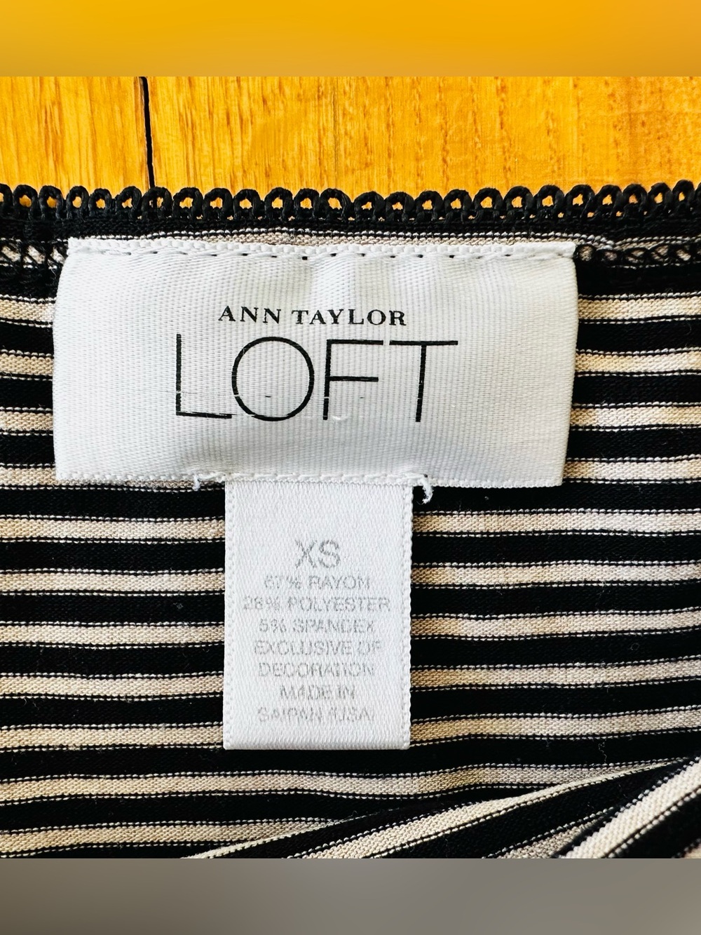 Ann Taylor Loft Black & Cream Tank Top Lace Trim Adjustable Straps Sise XS - Picture 5 of 5